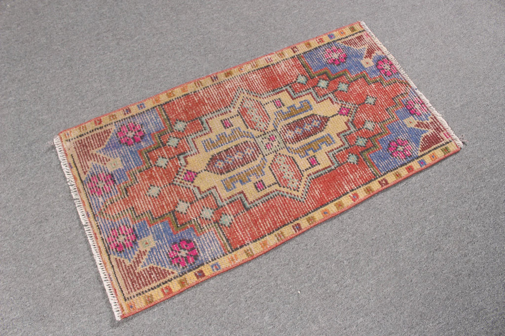 Vintage Turkish Mini Rug 1.4 x 2.7 ft