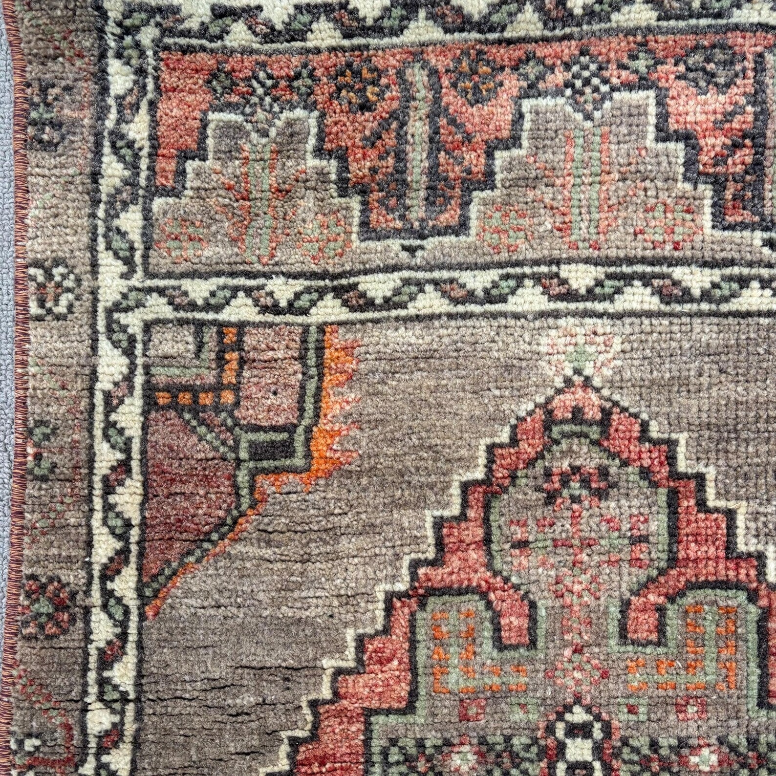 Vintage Turkish Mini Rug 1.8 x 3 ft