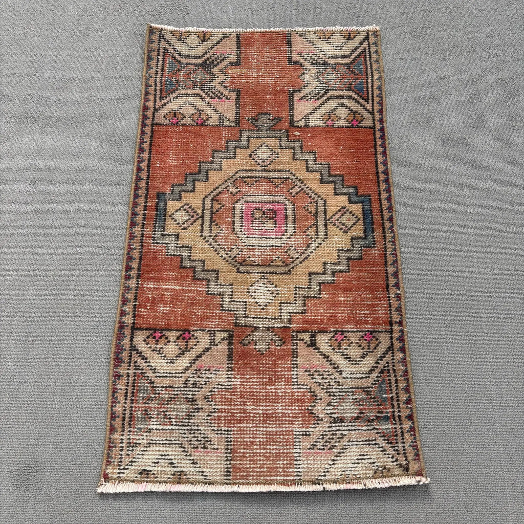 Vintage Turkish Mini Rug 1.6 x 2.9 ft