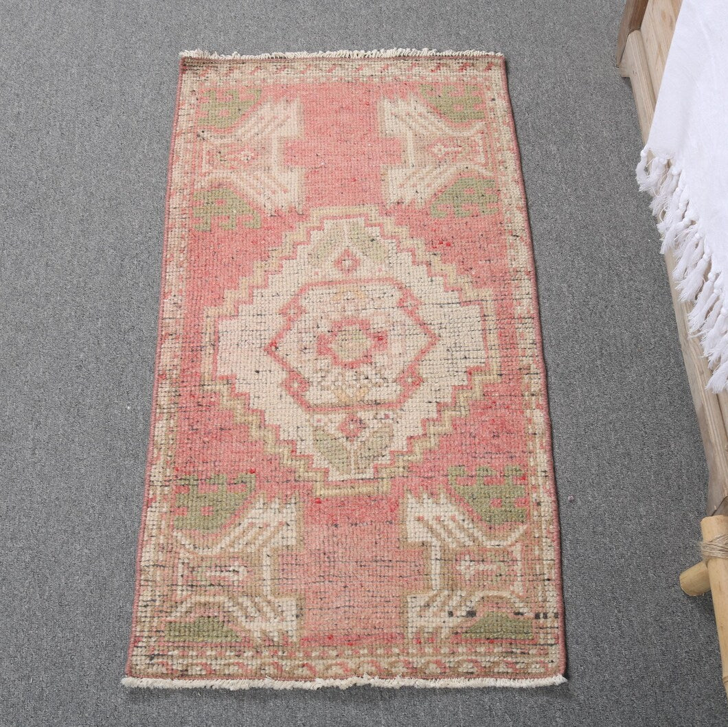 Vintage Turkish Mini Rug 1.6 x 3 ft