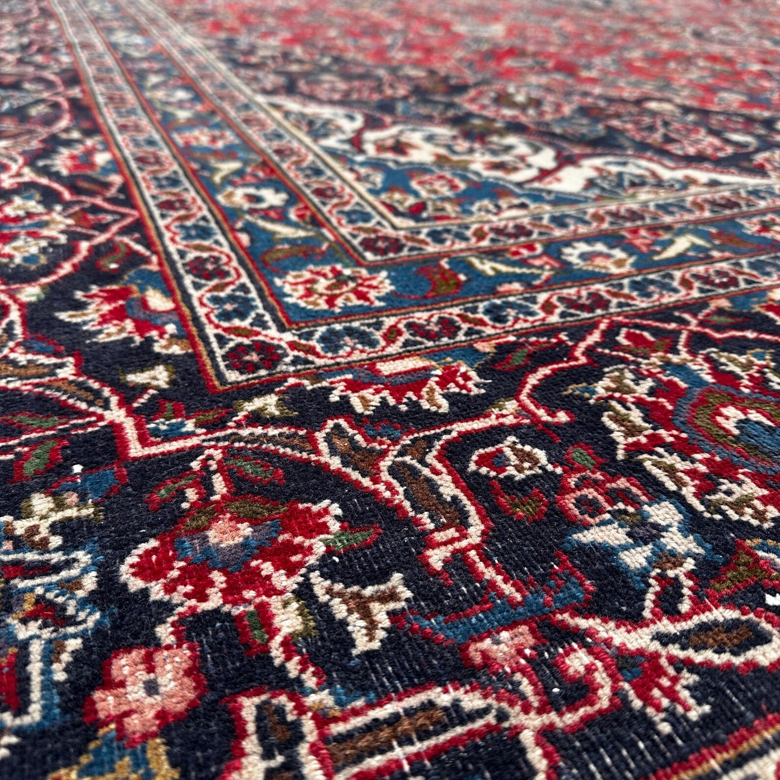 XL Vintage Persian Accent Area Rug 9.5 x 12.3 ft