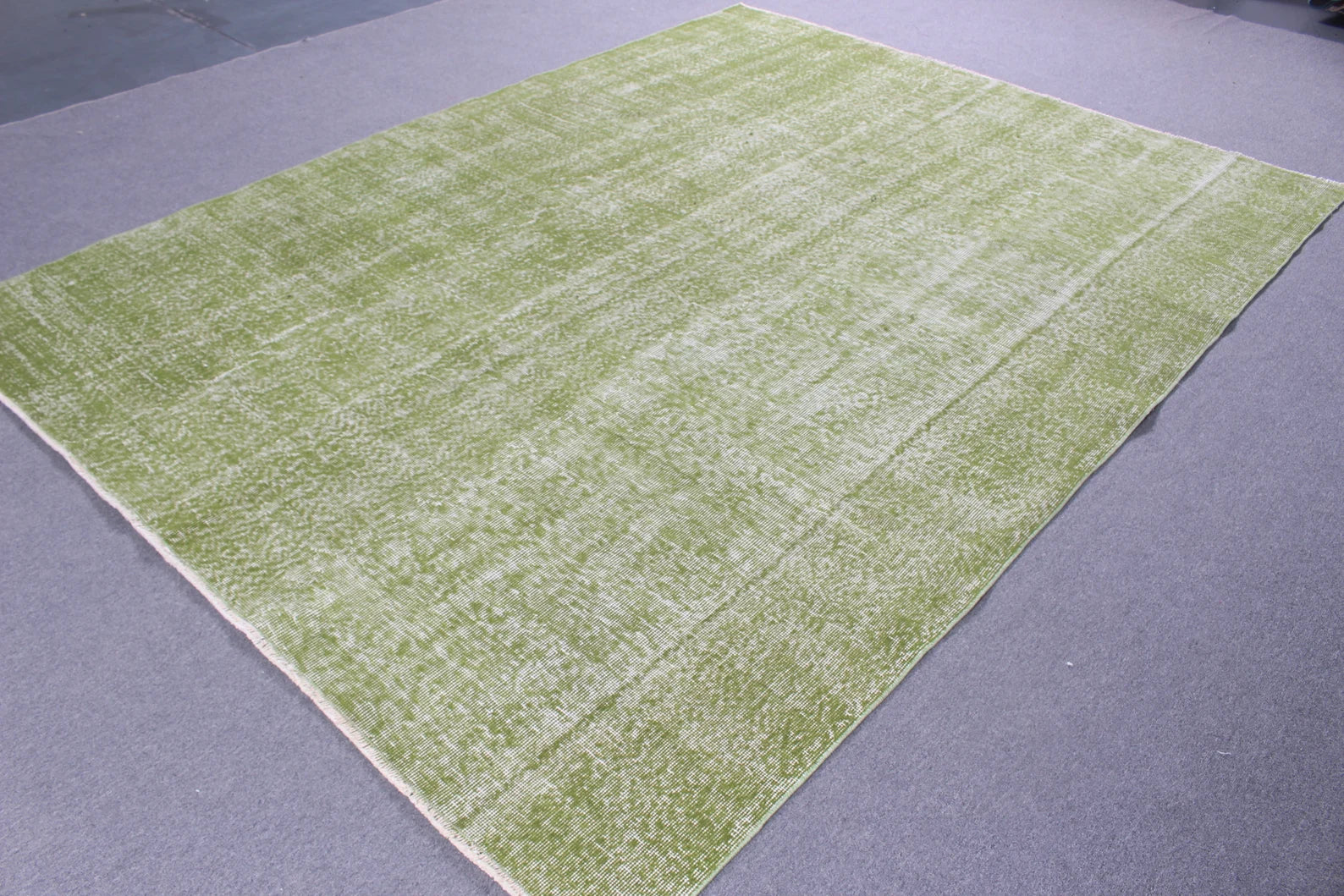 XL Vintage Turkish Accent Area Rug 6.9 x 9.1 ft