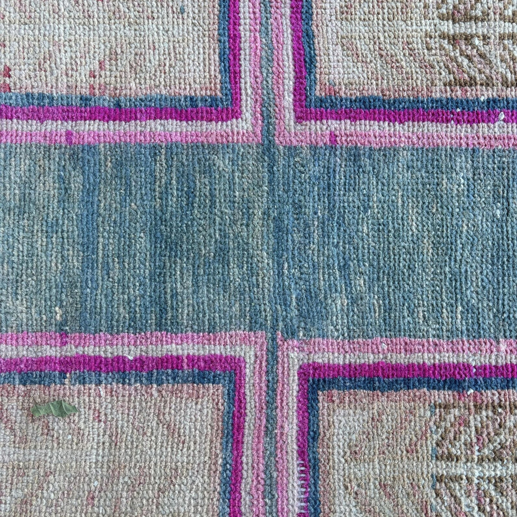 Vintage Persian Runner Rug 2.9 x 10.4 ft