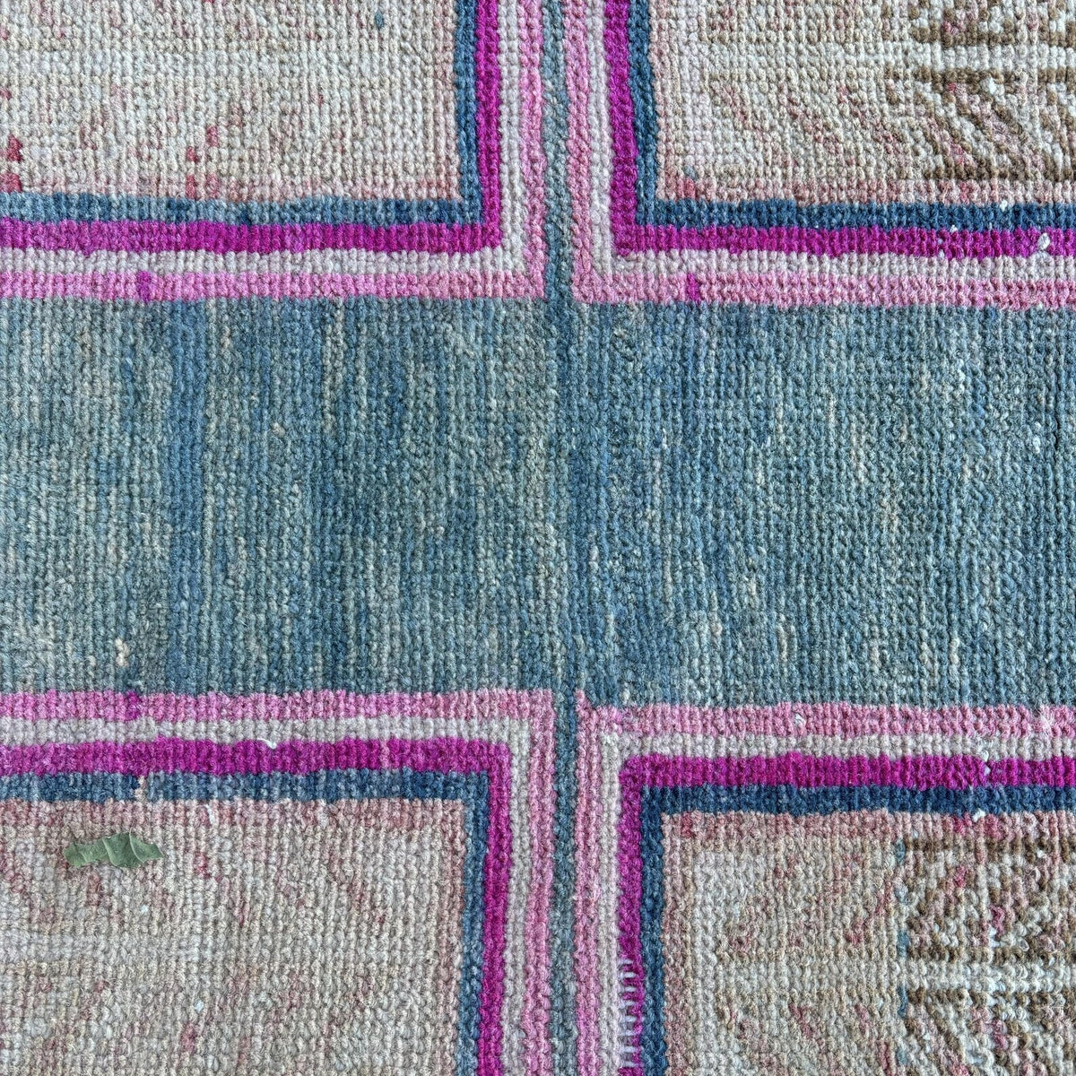 Vintage Persian Runner Rug 2.9 x 10.4 ft
