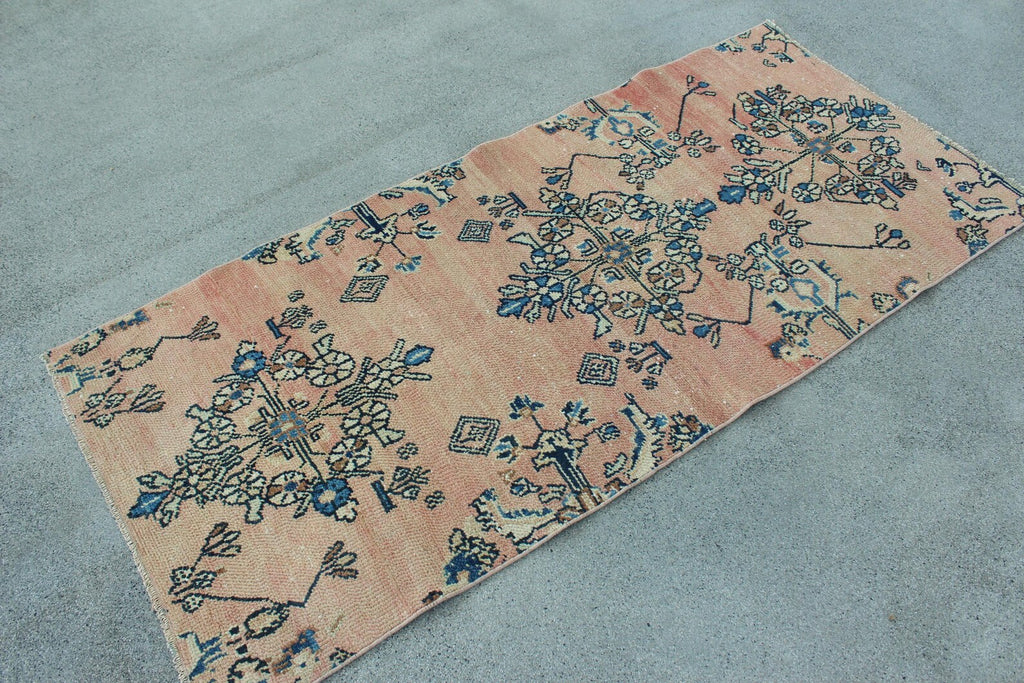 Vintage Turkish Runner Rug 2.6 x 5.9 ft