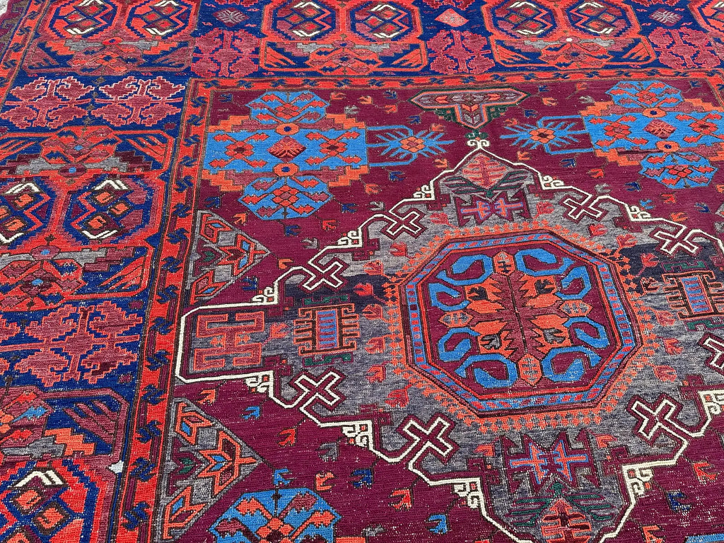 XL Vintage Soumak Accent Area Rug 8.1 x 13.1 ft