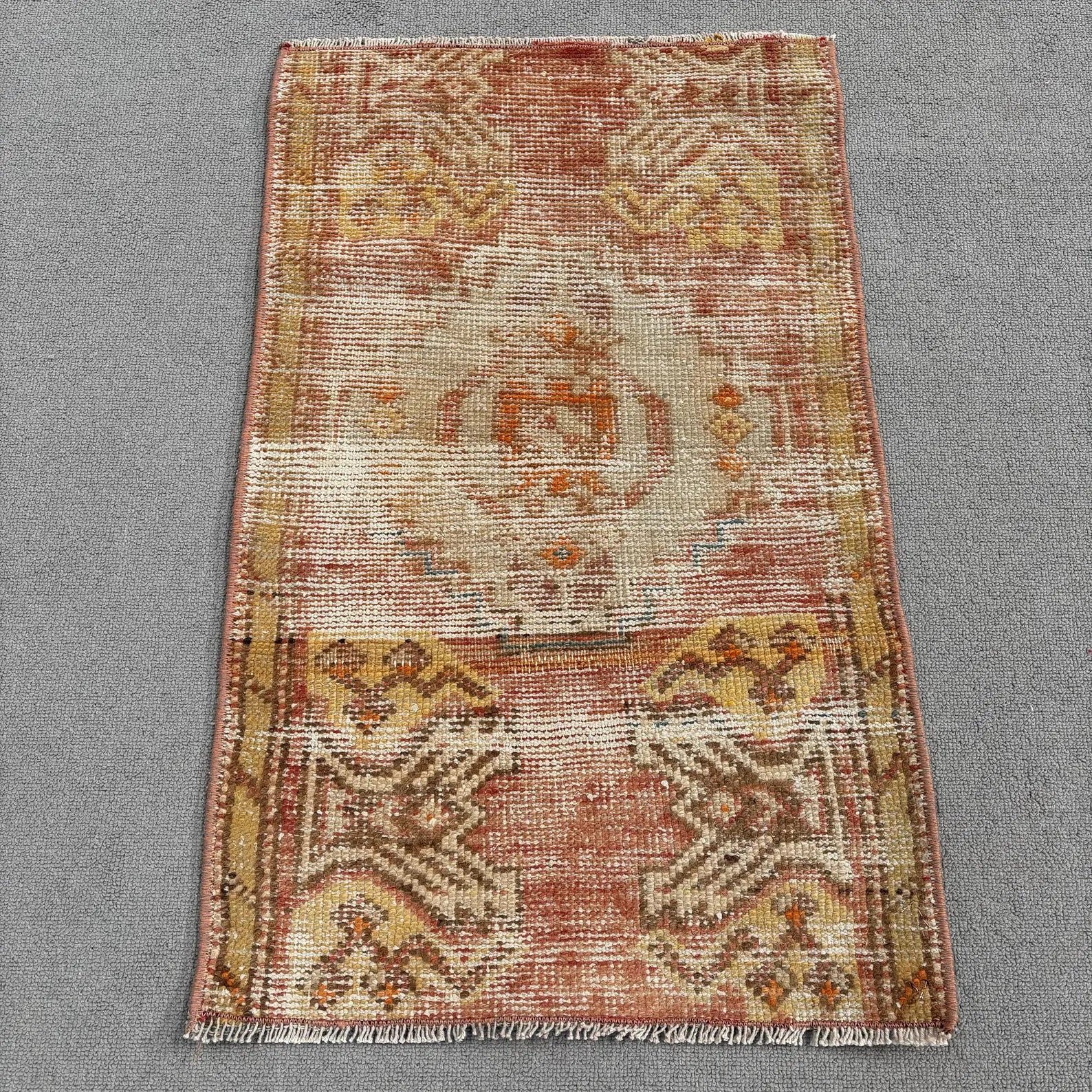 Vintage Turkish Mini Rug 1.5 x 2.4 ft