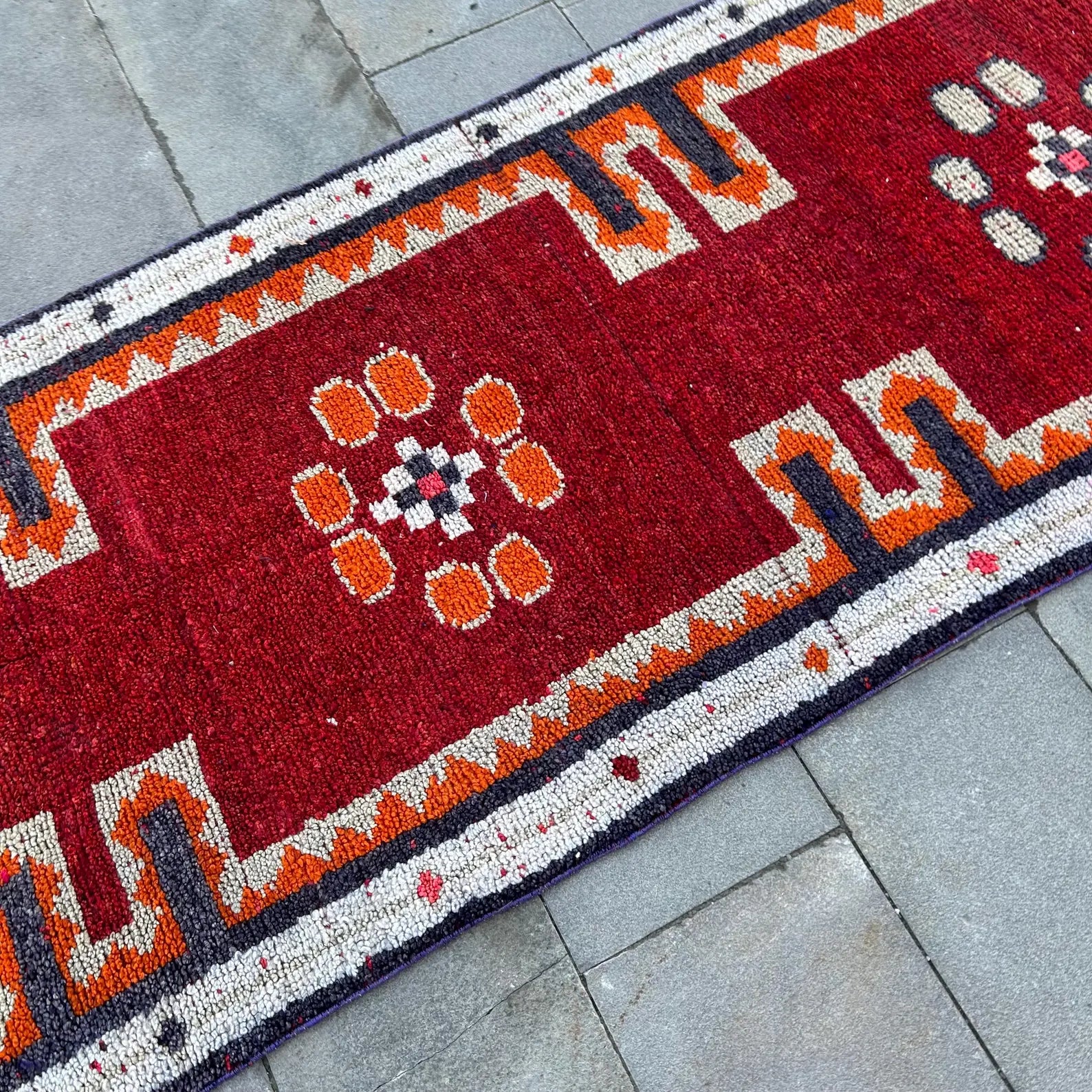 Vintage Turkish Runner Rug 3.2 x 9.6 ft