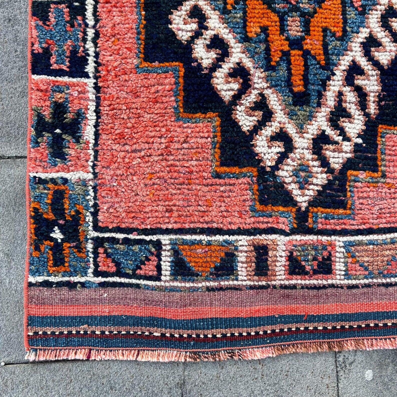Vintage Turkish Runner Rug 2.7 x 9ft