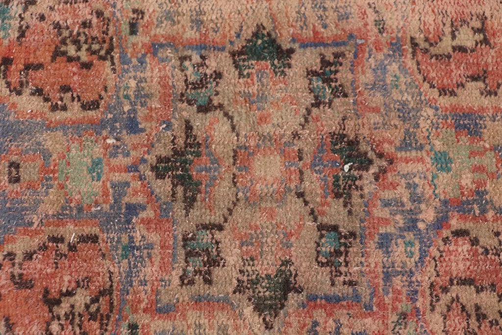 XL Vintage Turkish Accent Area Rug 5.2 x 8.8 ft