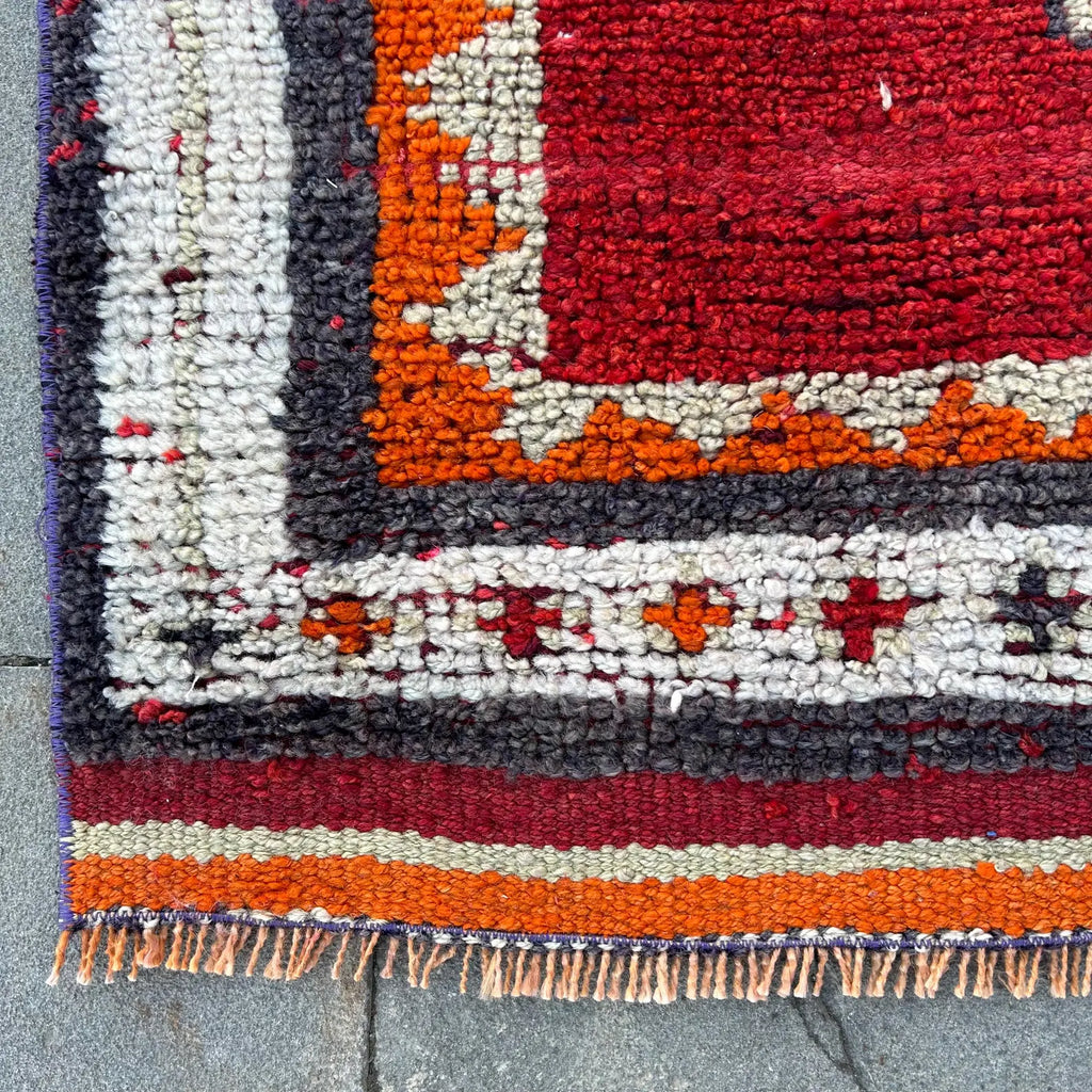 Vintage Turkish Runner Rug 3.2 x 9.6 ft