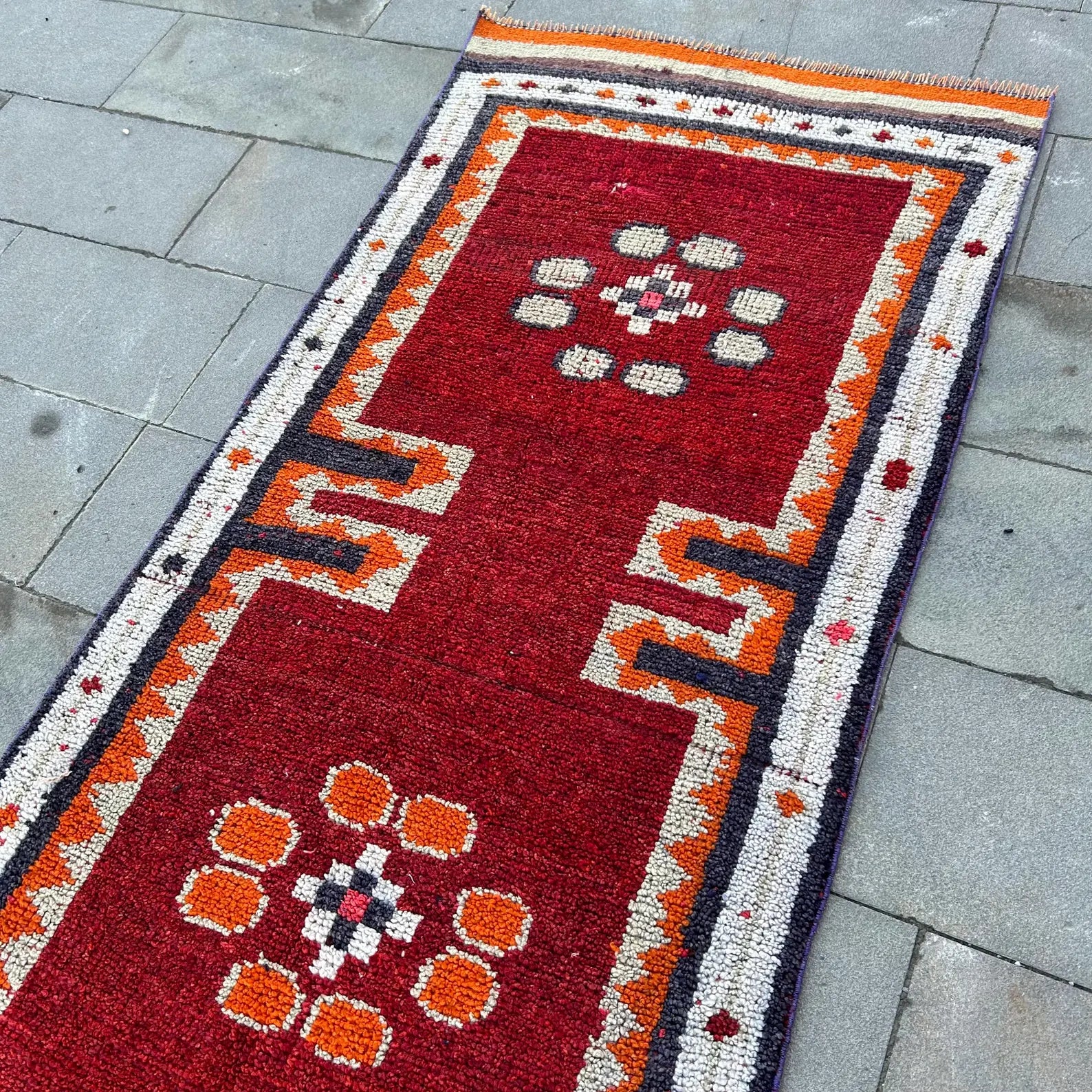 Vintage Turkish Runner Rug 3.2 x 9.6 ft