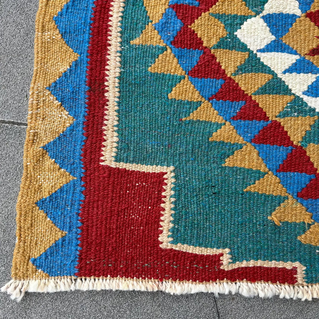 Vintage Turkish Runner Rug 2.9 x 10.3 ft