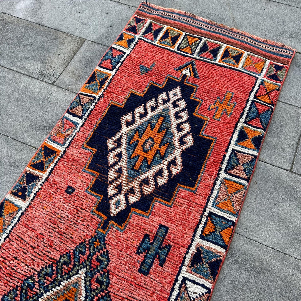 Vintage Turkish Runner Rug 2.7 x 9ft
