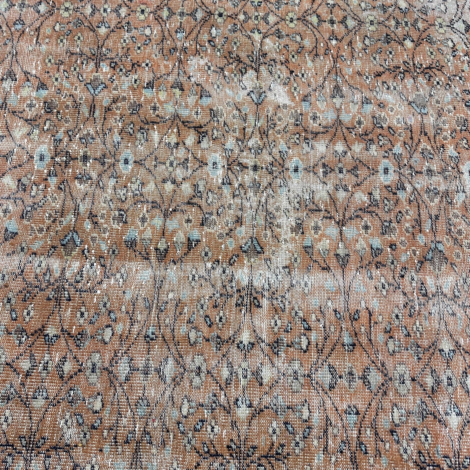 XL Vintage Turkish Accent Area Rug 6.2 x 9.2 ft