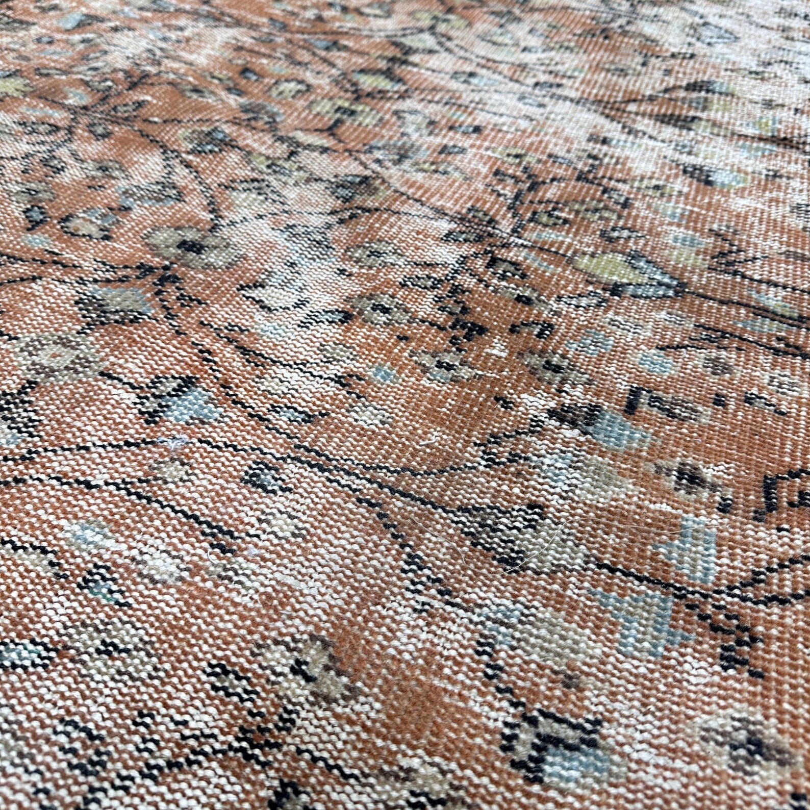 XL Vintage Turkish Accent Area Rug 6.2 x 9.2 ft