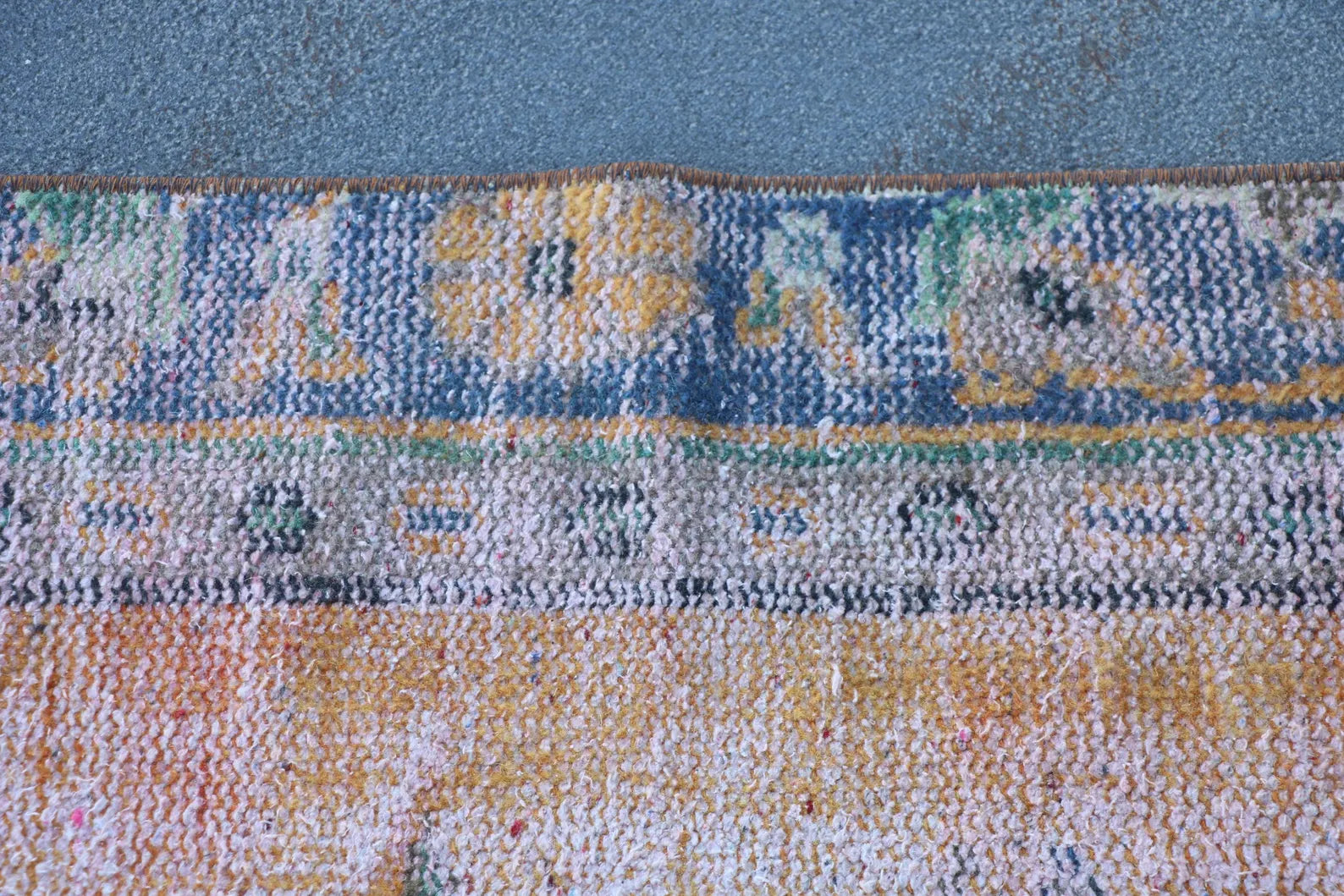 XL Vintage Turkish Accent Area Rug 4.8 x 8.3 ft