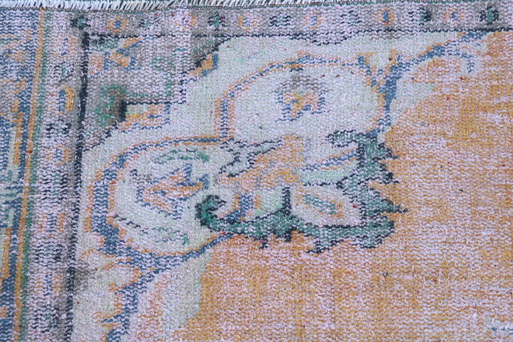 XL Vintage Turkish Accent Area Rug 4.8 x 8.3 ft