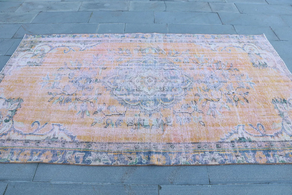 XL Vintage Turkish Accent Area Rug 4.8 x 8.3 ft