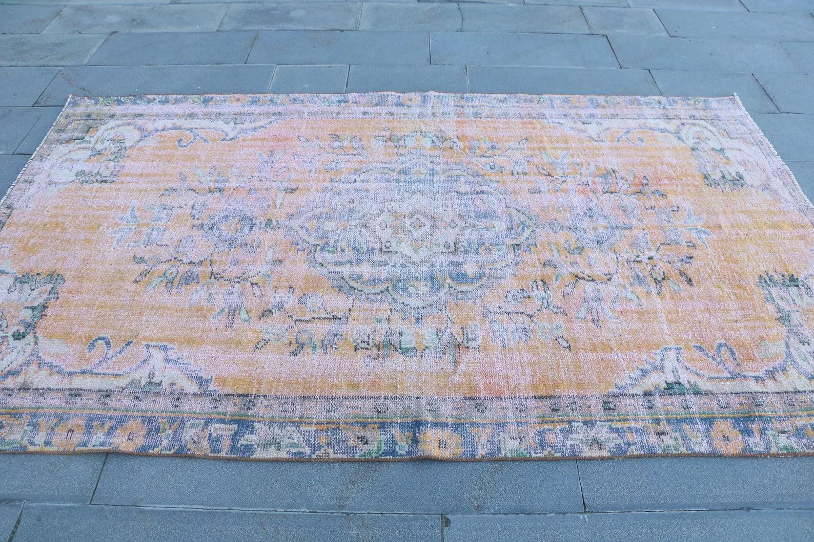 XL Vintage Turkish Accent Area Rug 4.8 x 8.3 ft