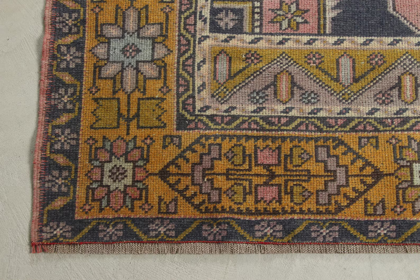 XL Vintage Turkish Accent Area Rug 4.2 x 8.1 ft