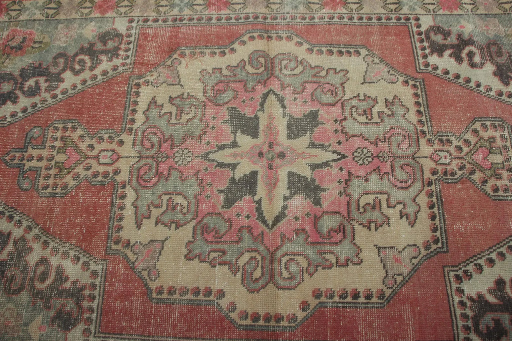 Vintage Turkish Accent Area rug 4.3 x 7.2 ft