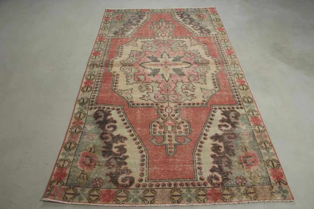 Vintage Turkish Accent Area rug 4.3 x 7.2 ft
