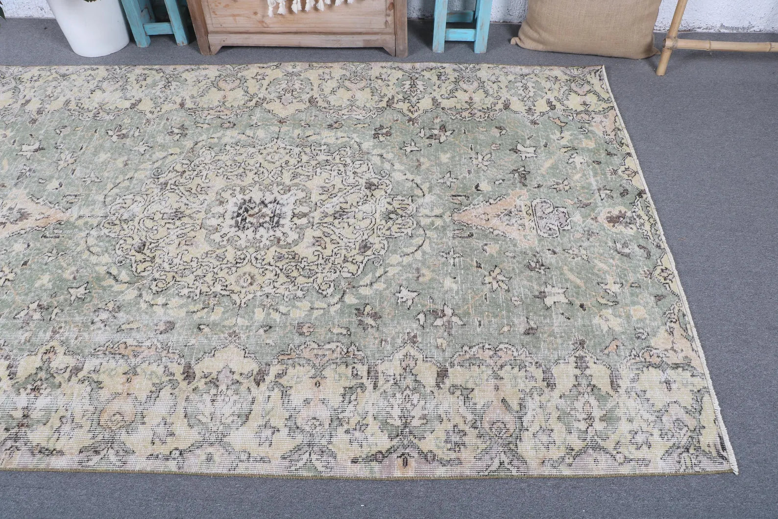XL Vintage Kilim Turkish Accent Area rug 5.2 x 7.6 ft