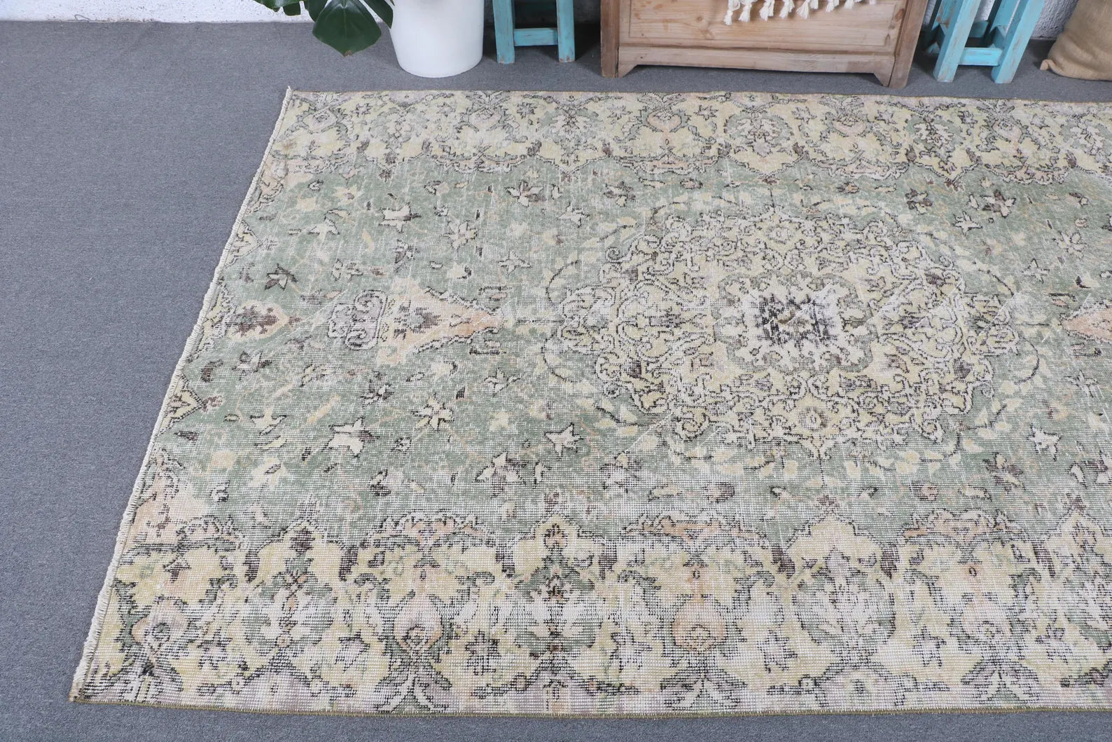 XL Vintage Kilim Turkish Accent Area rug 5.2 x 7.6 ft