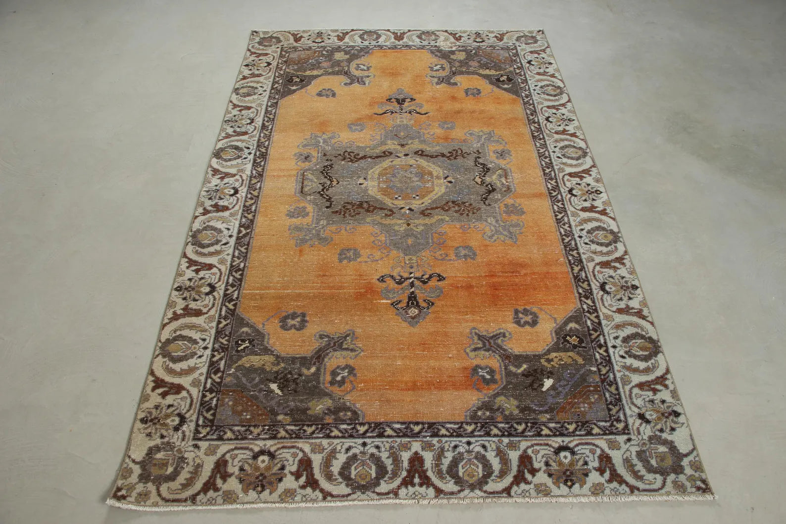 Vintage Turkish Accent Area rug 4.4 x 7.3 ft