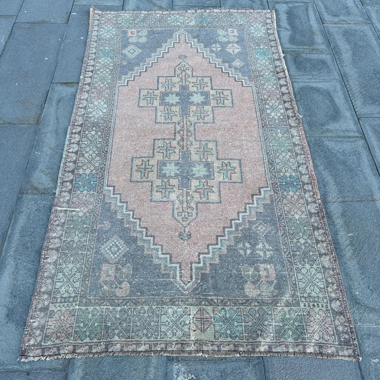 Vintage Turkish Accent Area rug 3.5 x 6.6 ft