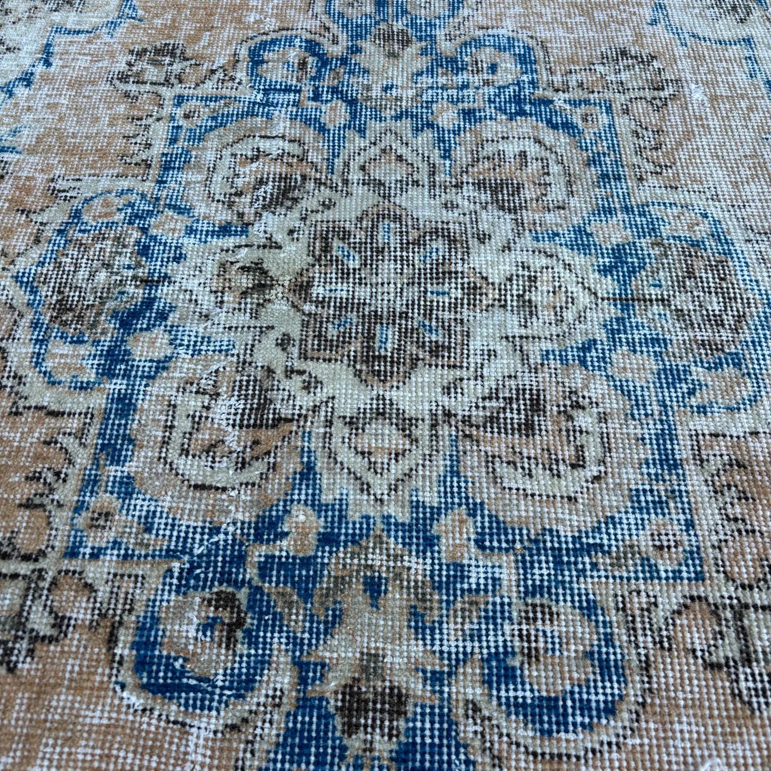 Vintage Turkish Accent Area rug 3.4 x 6.7 ft