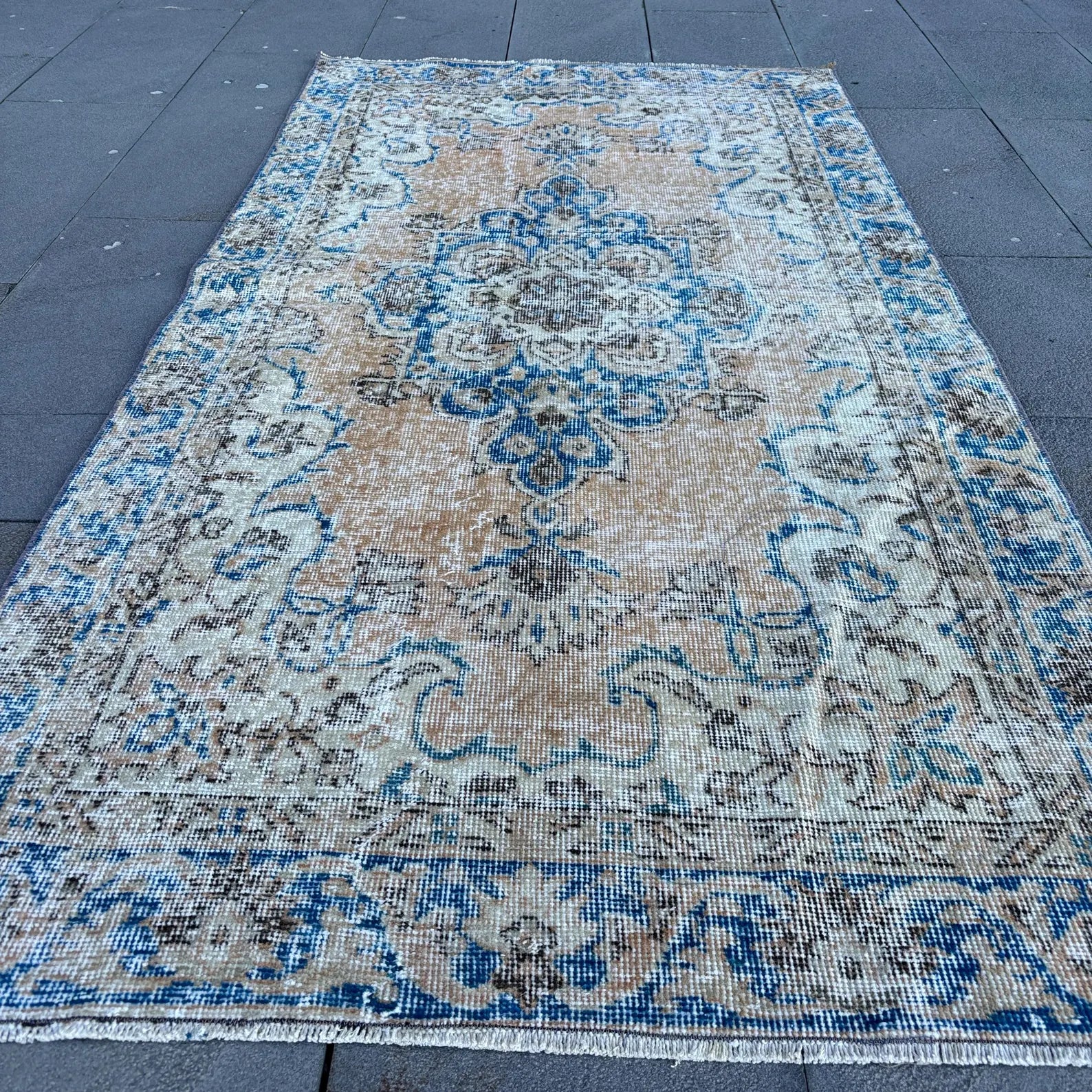 Vintage Turkish Accent Area rug 3.4 x 6.7 ft