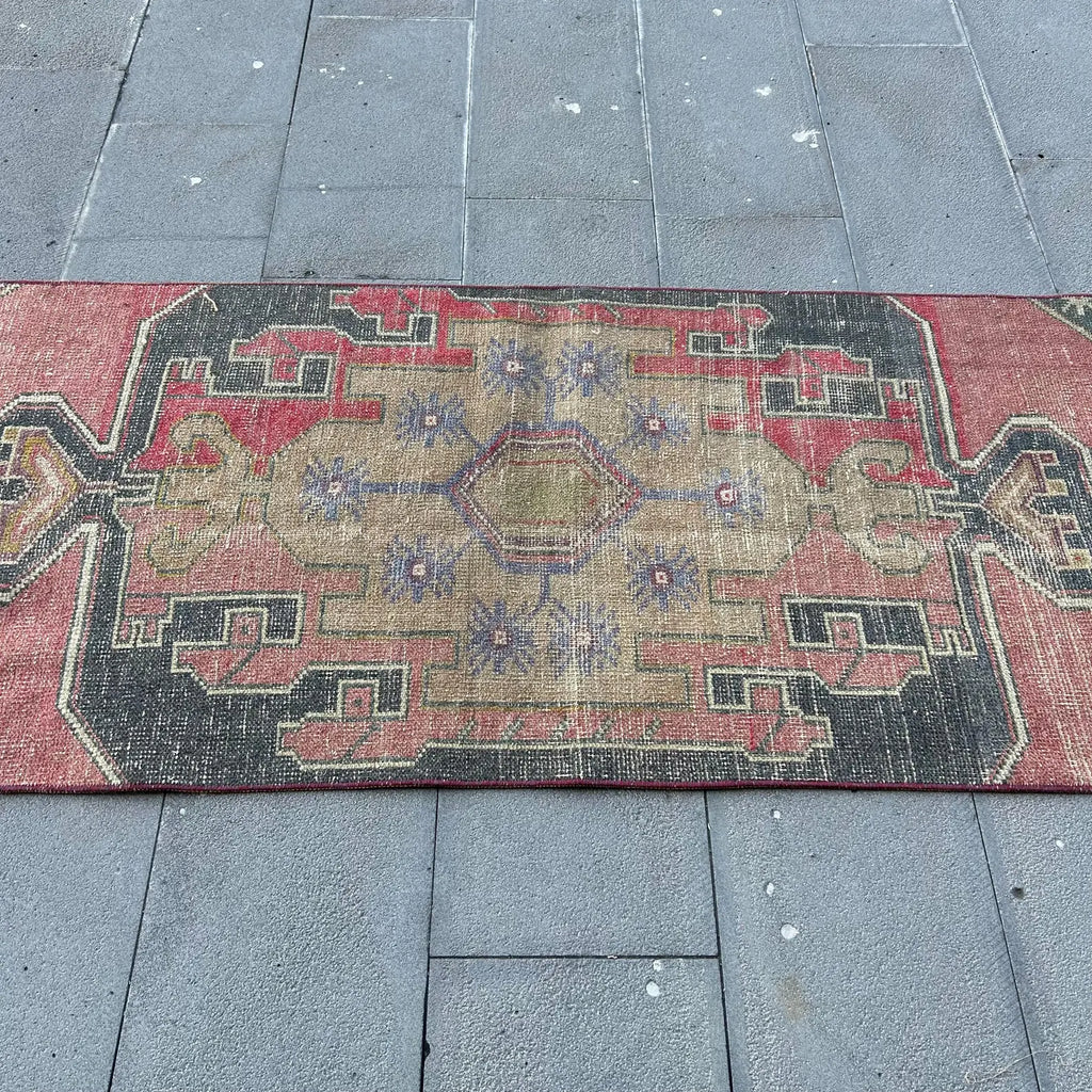 Vintage Turkish Runner Rug 2.6 x 7.4 ft
