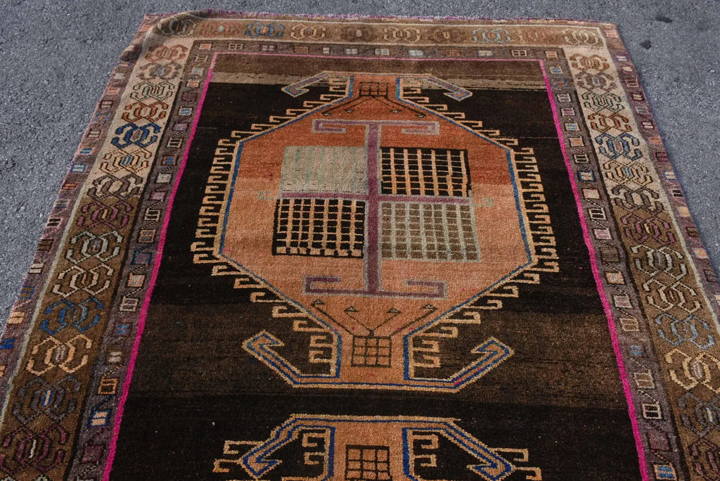XL Vintage Turkish Accent Area rug 5.7 x 13 ft