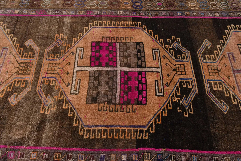 XL Vintage Turkish Accent Area rug 5.7 x 13 ft
