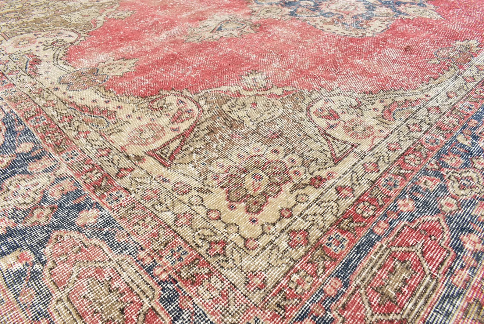 XL Vintage Turkish Accent Area Rug 7 x 10 ft