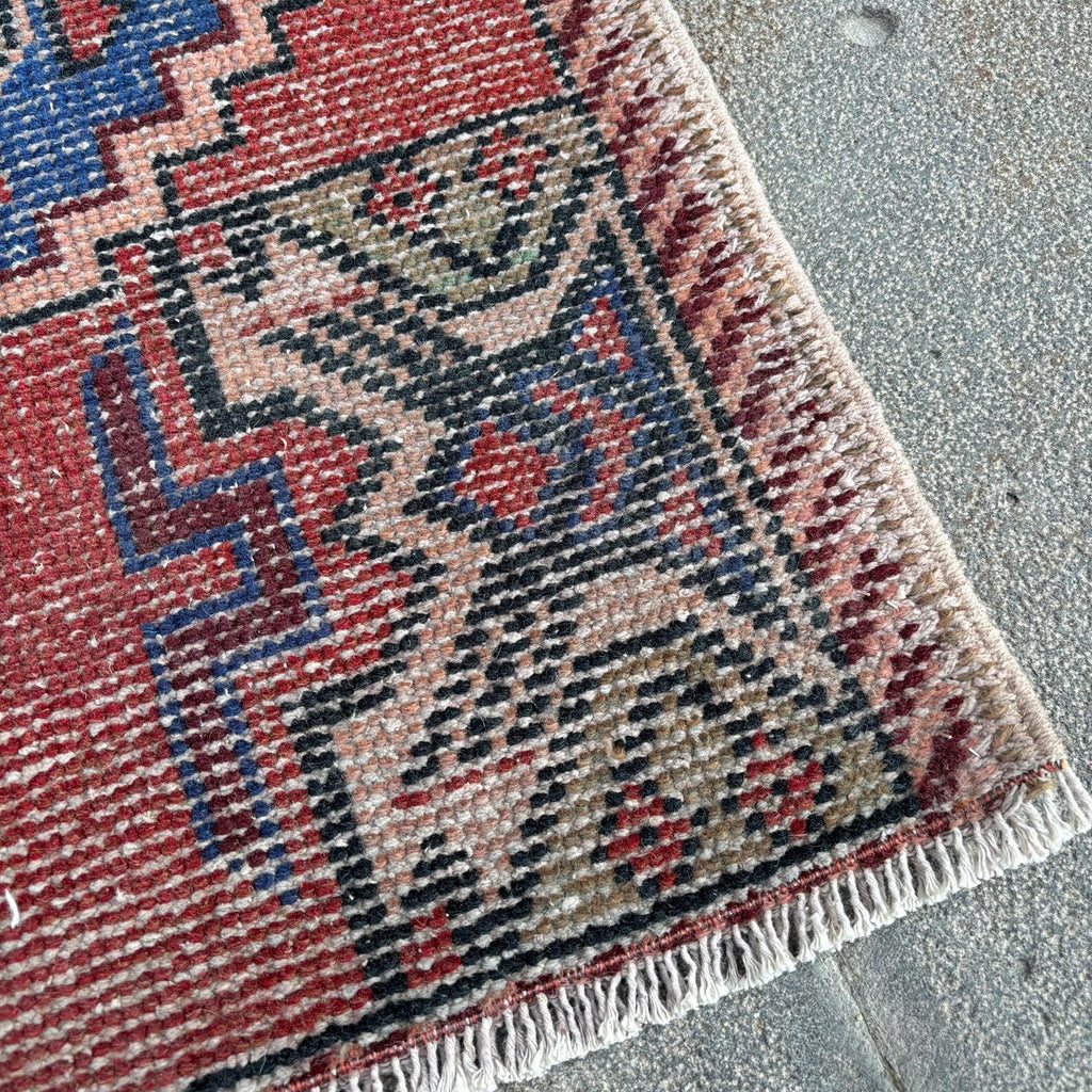 Vintage Turkish Mini Rug 1.6 x 2.7 ft