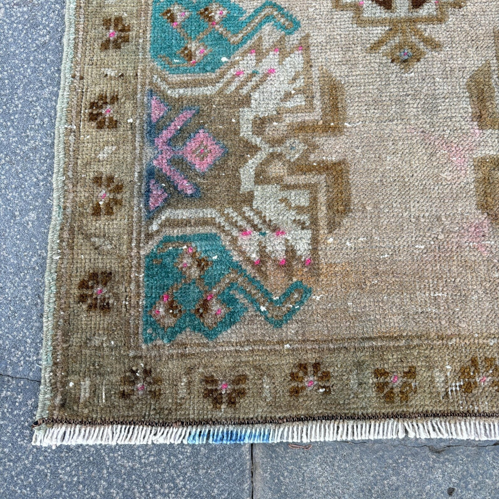 Vintage Turkish Mini Rug 1.5 x 2.6 ft