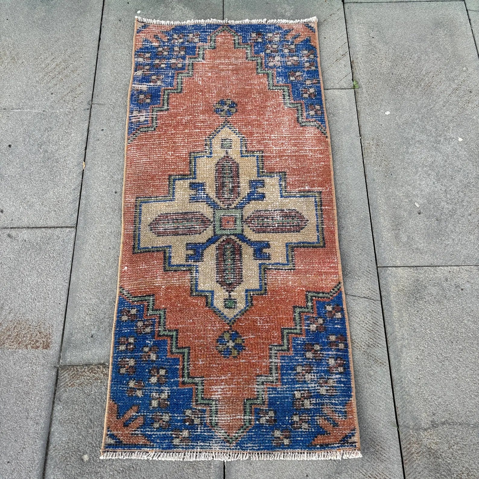 Vintage Turkish Mini Rug 1.4 x 3.2 ft