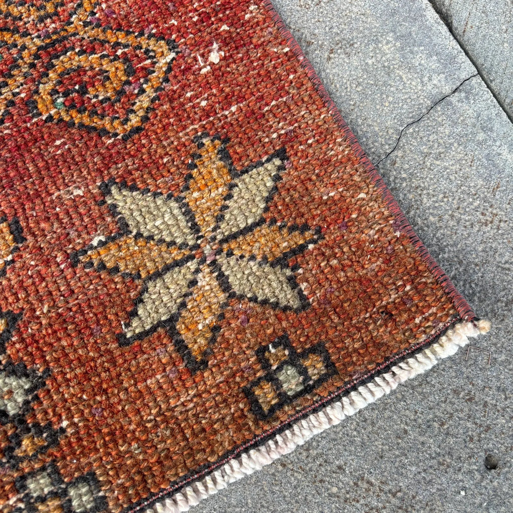 Vintage Turkish Mini Rug 1.4 x 2.8 ft