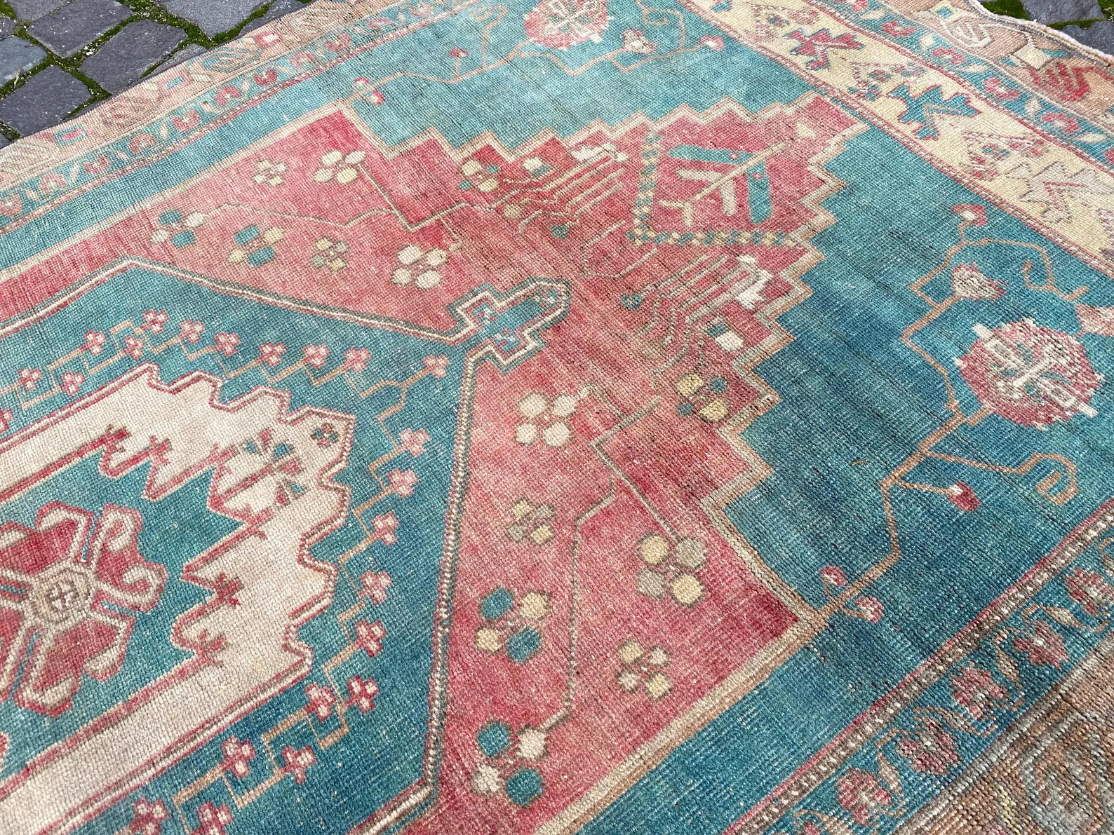 Vintage Turkish Accent Area rug 3.7 x 7.3 ft