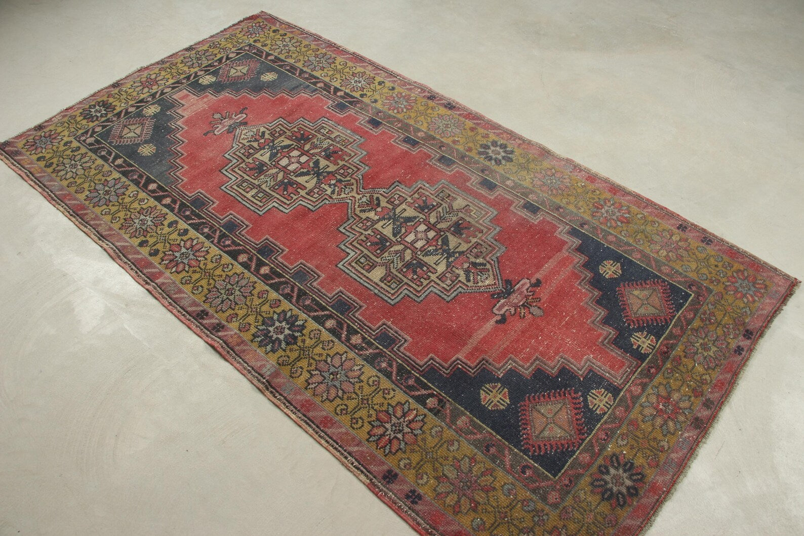 Vintage Turkish Accent Area rug 3.8 x 7.2 ft