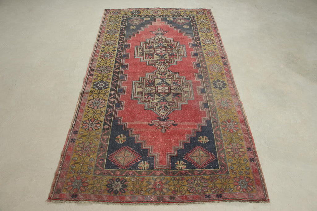Vintage Turkish Accent Area rug 3.8 x 7.2 ft