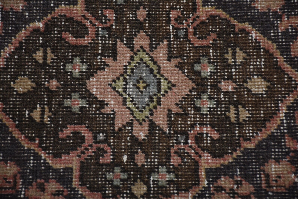 Vintage Turkish Runner Rug 2.8 x 6.9 ft