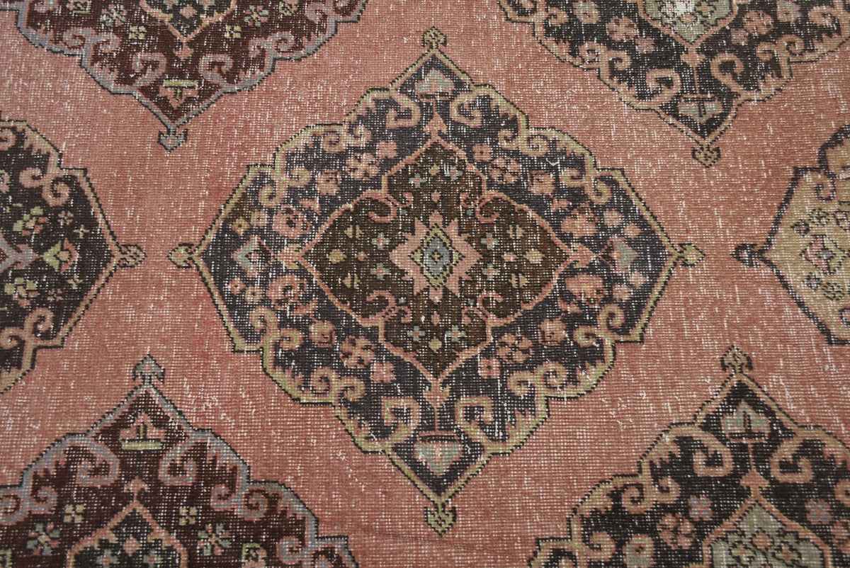Vintage Turkish Runner Rug 2.8 x 6.9 ft