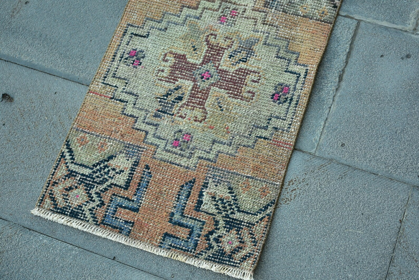Vintage Turkish Mini Rug 1.4 x 2.6 ft