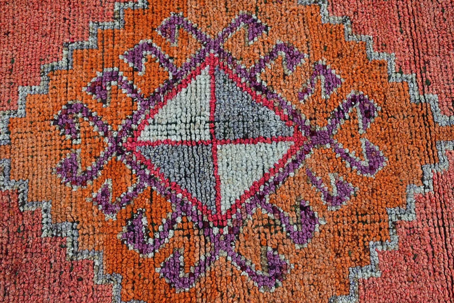 Vintage Turkish Runner Rug 2.7 x 9.9 ft