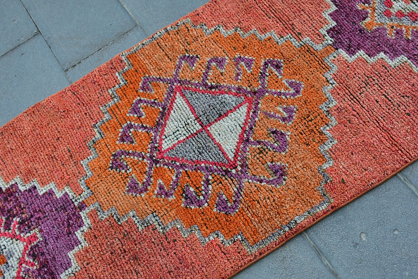 Vintage Turkish Runner Rug 2.7 x 9.9 ft