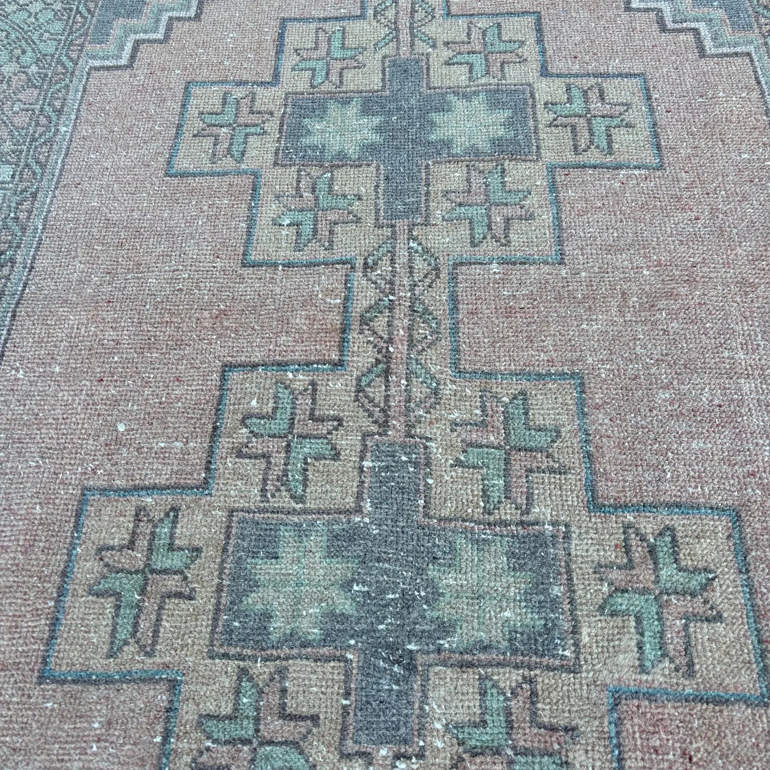 Vintage Turkish Accent Area rug 3.5 x 6.6 ft